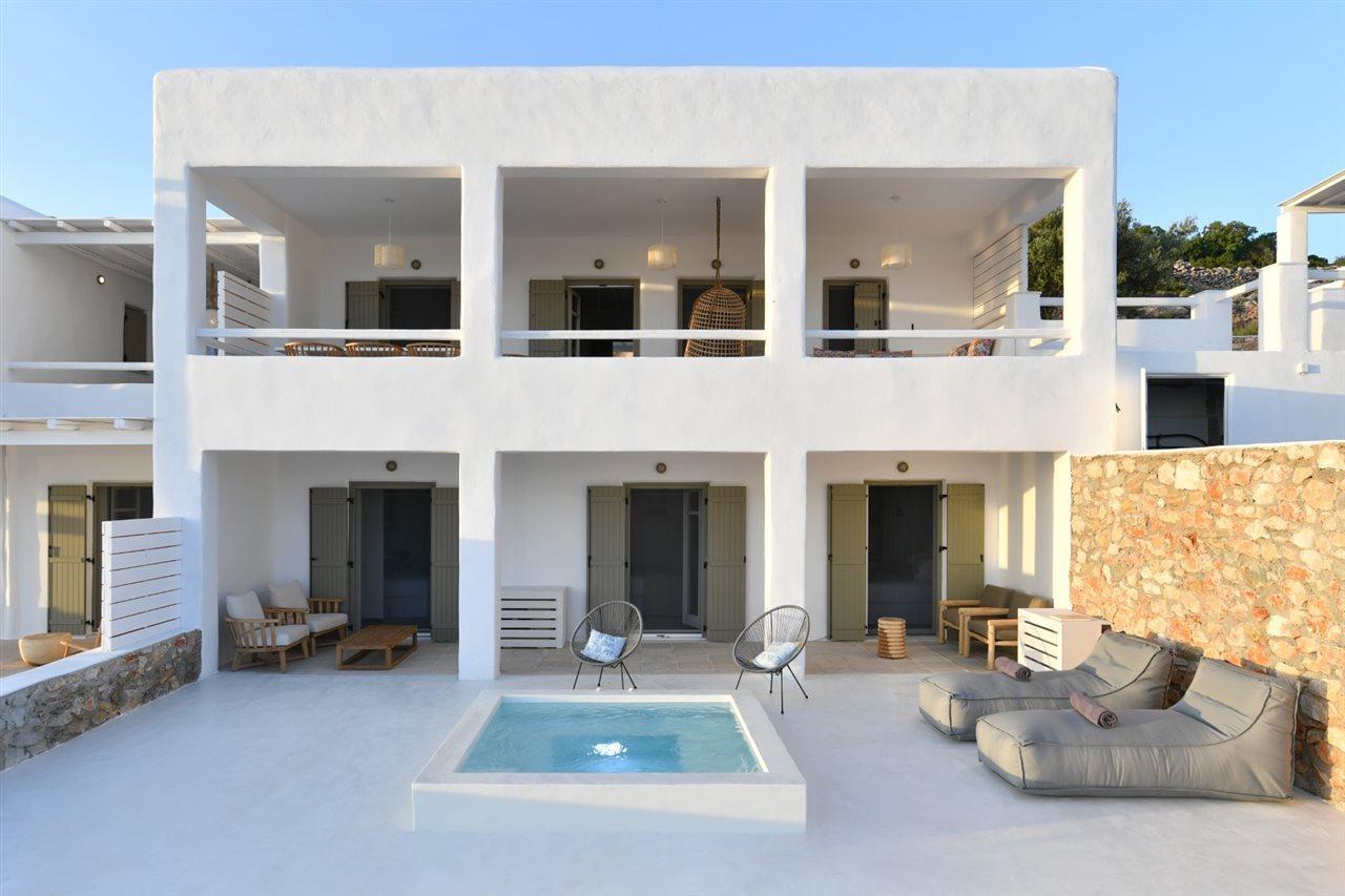Ciel Paros 4*